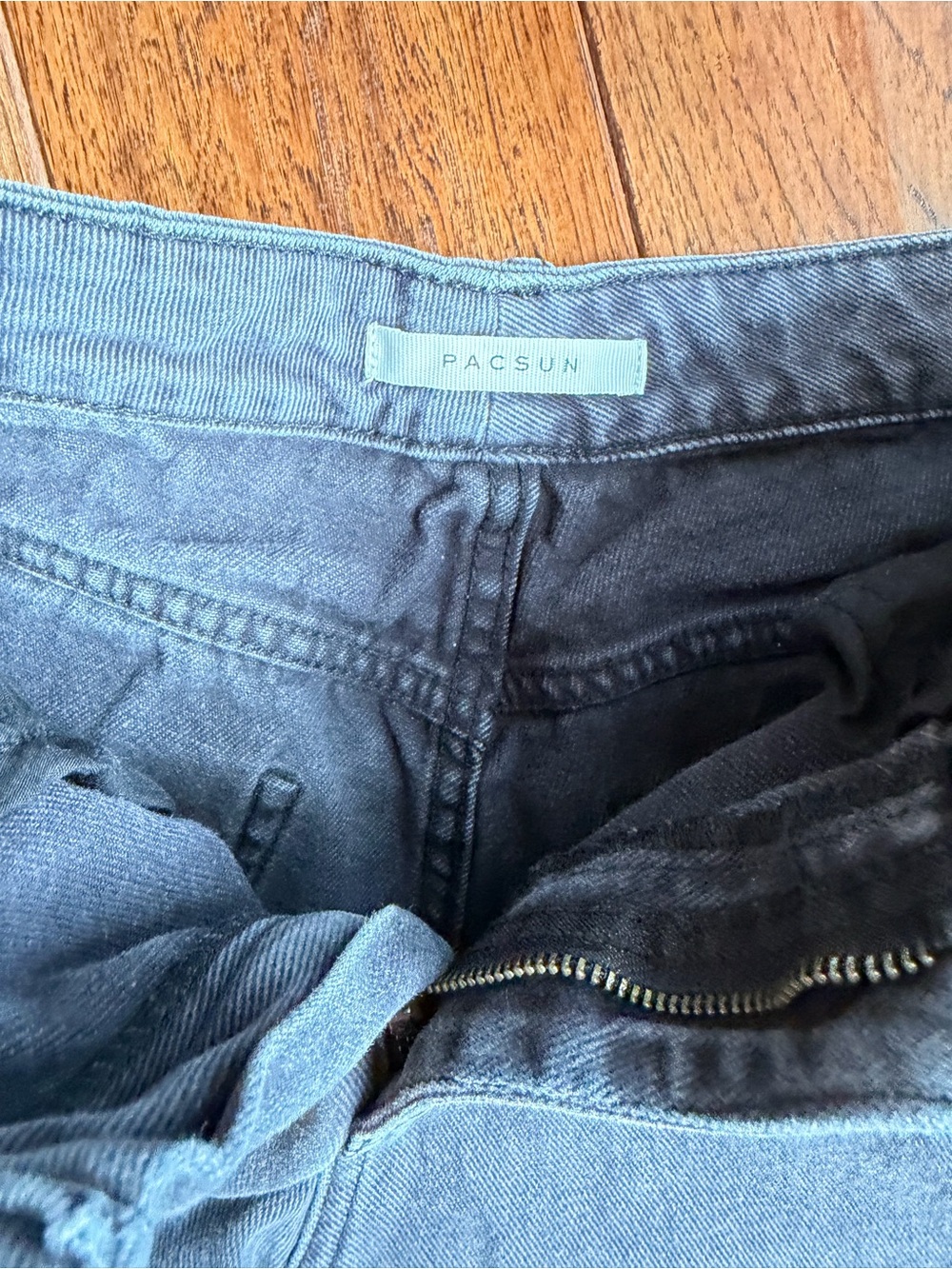 PacSun Washed Black High-Rise Denim mom shorts - Picture 2 of 4